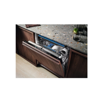 Electrolux | Dishwasher | EEG48300L | Built-in | Width 60 cm | Number of place settings 14 | Number of programs 8 | Energy efficiency class D